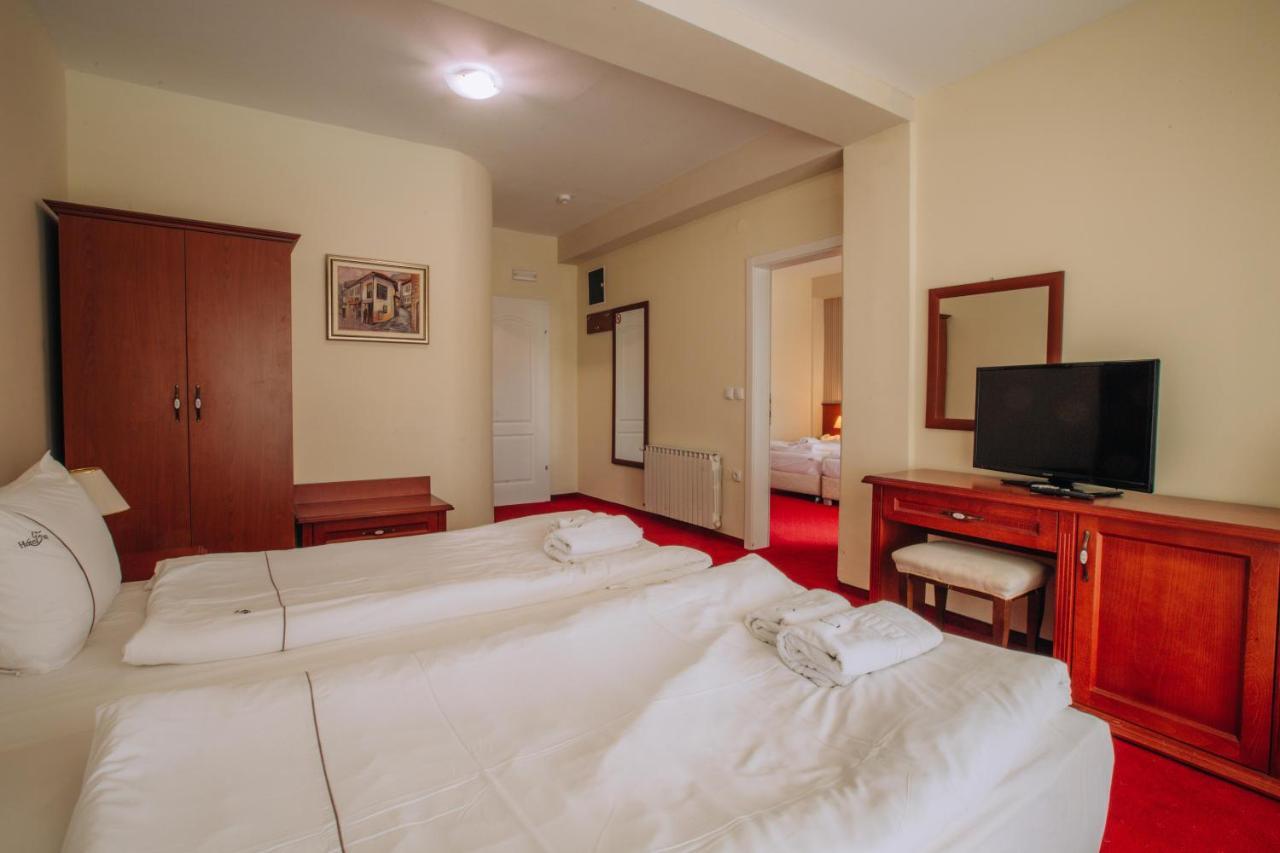 Hotel Filip Ohrid Kültér fotó