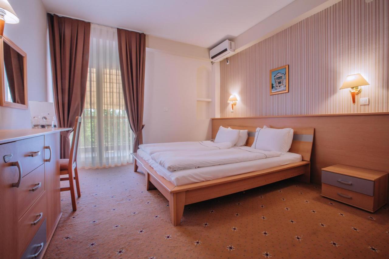 Hotel Filip Ohrid Kültér fotó