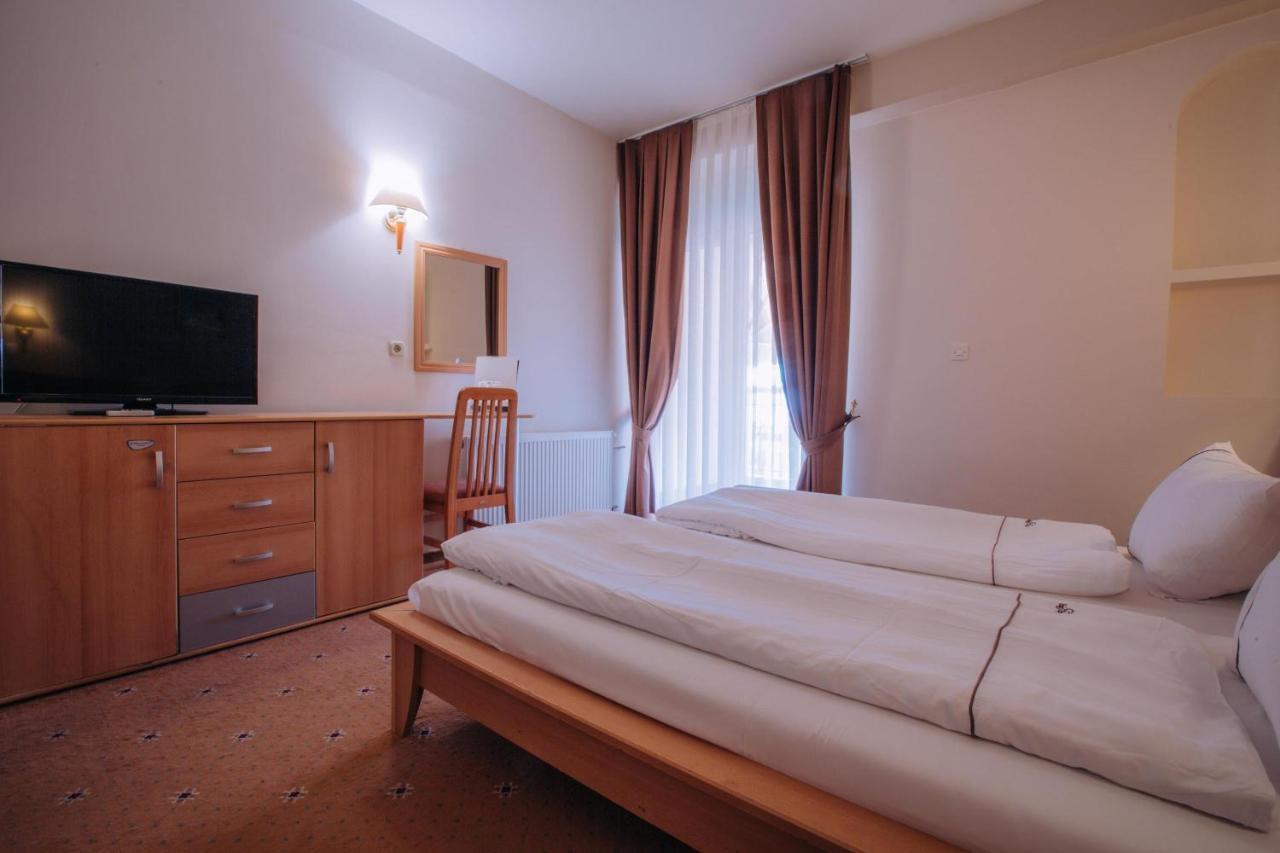 Hotel Filip Ohrid Kültér fotó